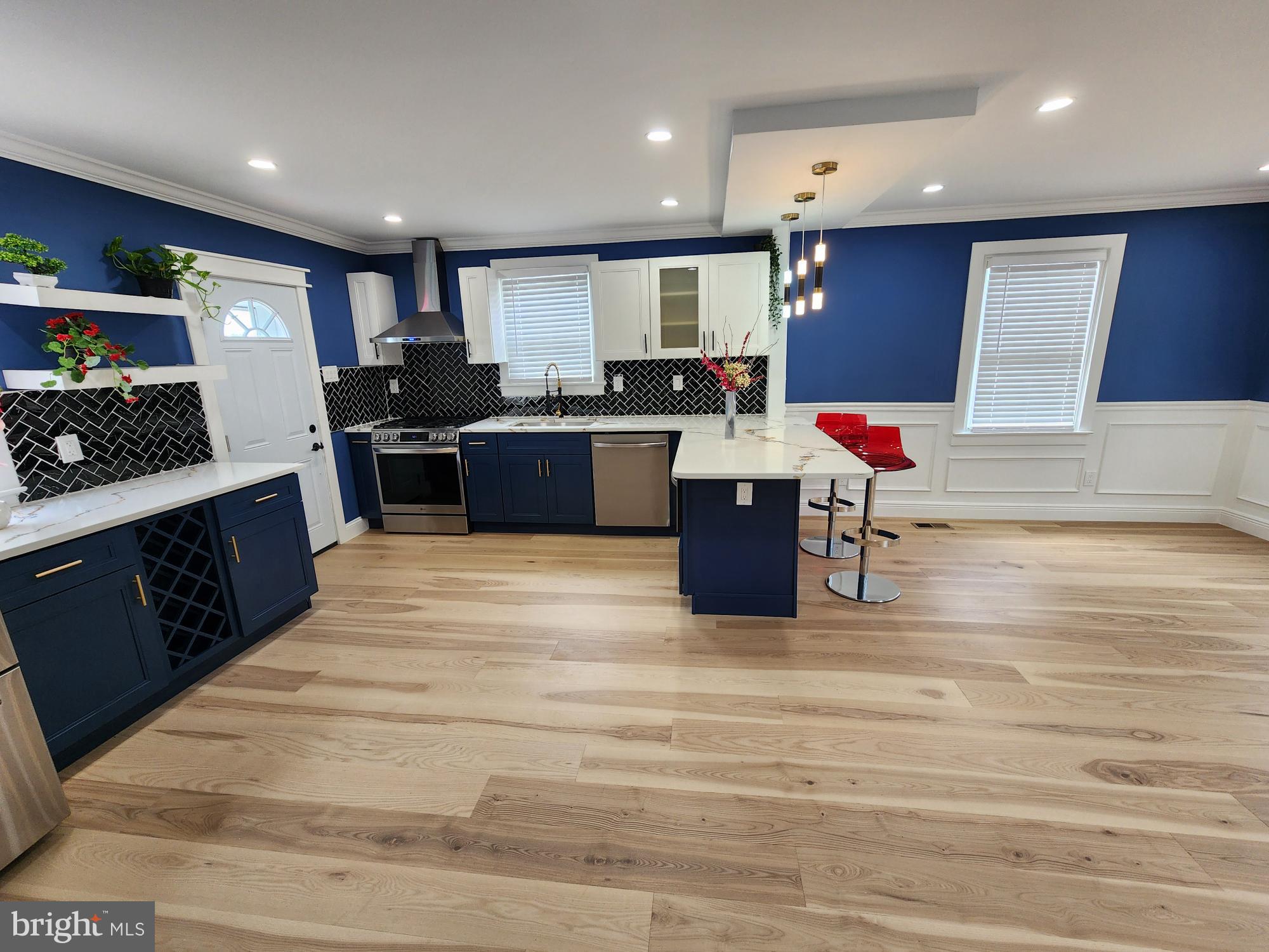 7317 Ryers Avenue Philadelphia, PA 19111 - Photo 13 of 45 Gallery Image 13