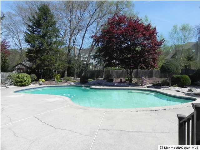 42 Shilling Road Manalapan, NJ 07726 - Photo 2 of 22 Additional Photo