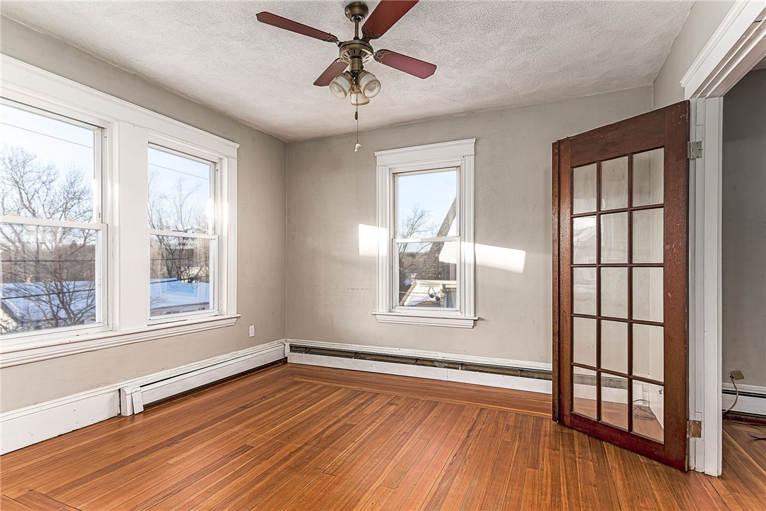 68 Kenwood Street Woonsocket, RI 02895 - Photo 8 of 27