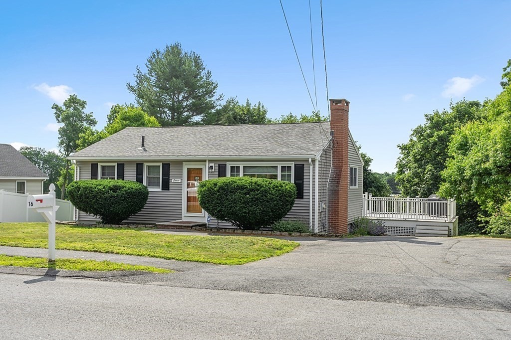 16 Locke Road Billerica, MA 01821 - Photo 1 of 42