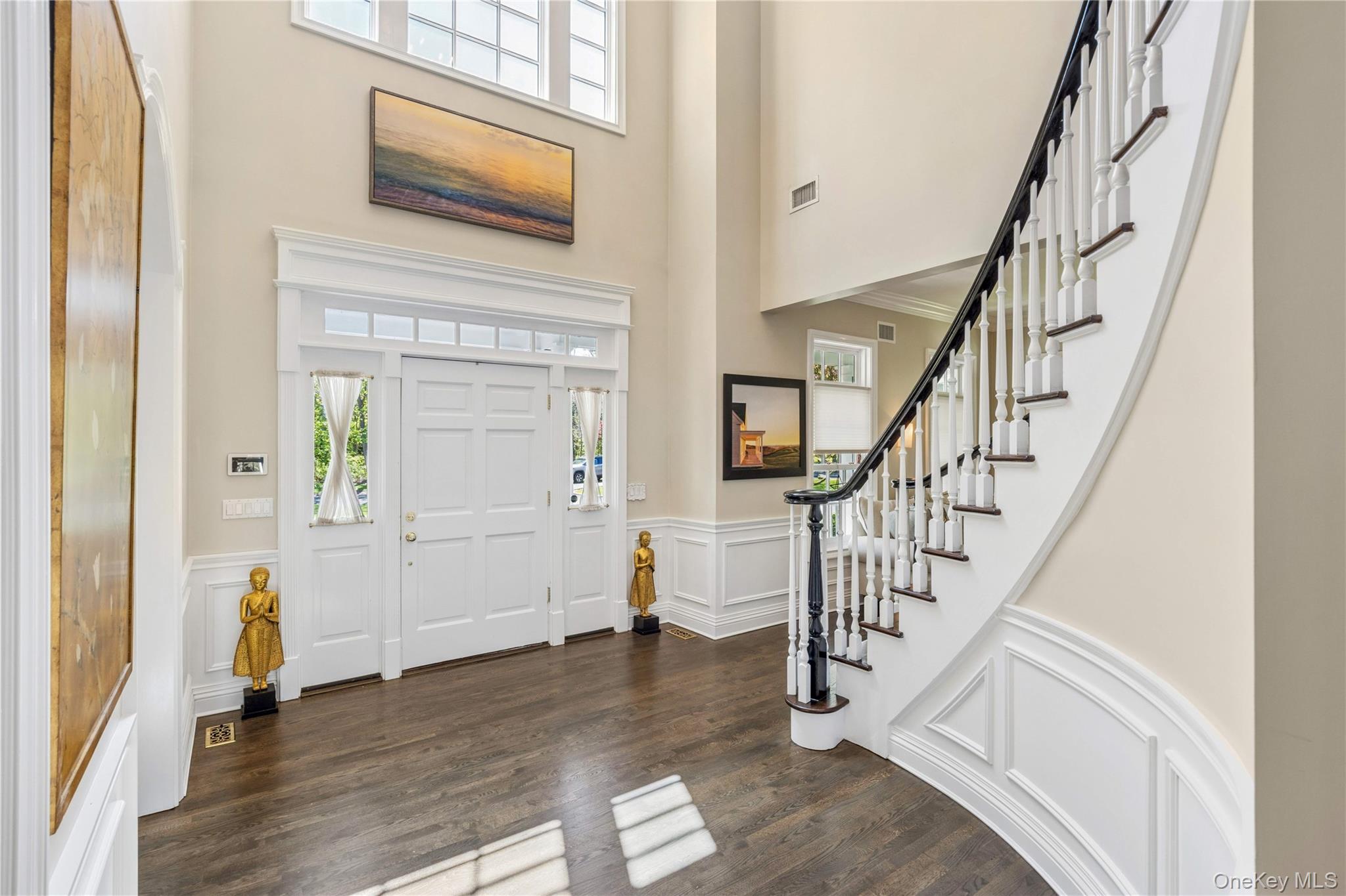 503 Cold Spring Road Laurel Hollow, NY 11791 - Photo 5 of 49