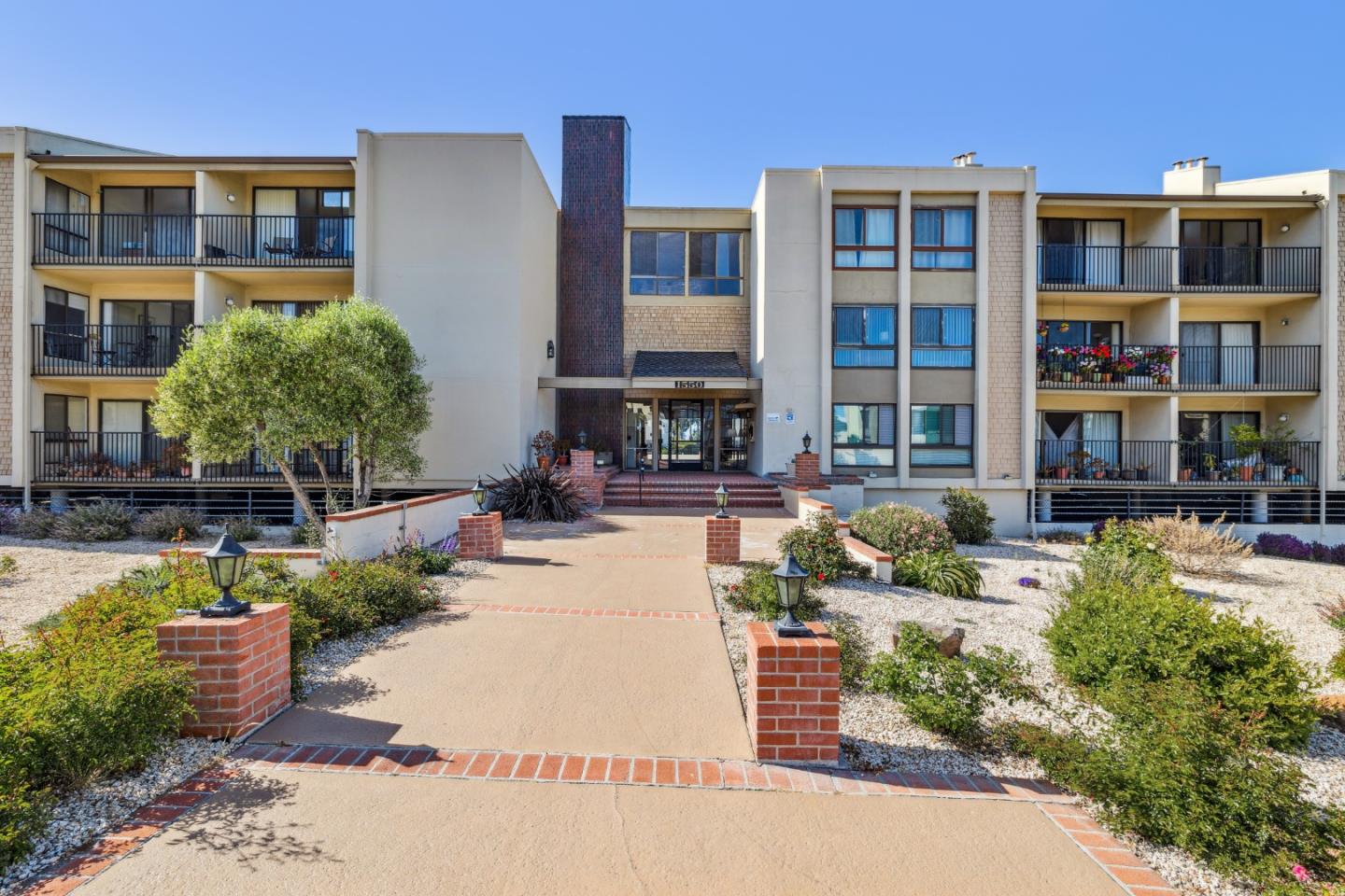 1550 Frontera Way, Unit 119 Millbrae, CA 94030 - Photo 35 of 41