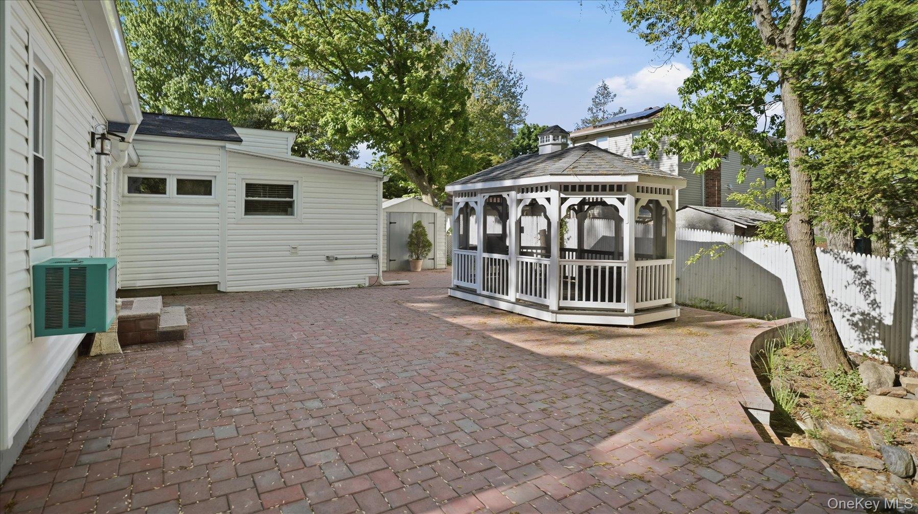 26 Florida Road Rocky Point, NY 11778 - Photo 18 of 23