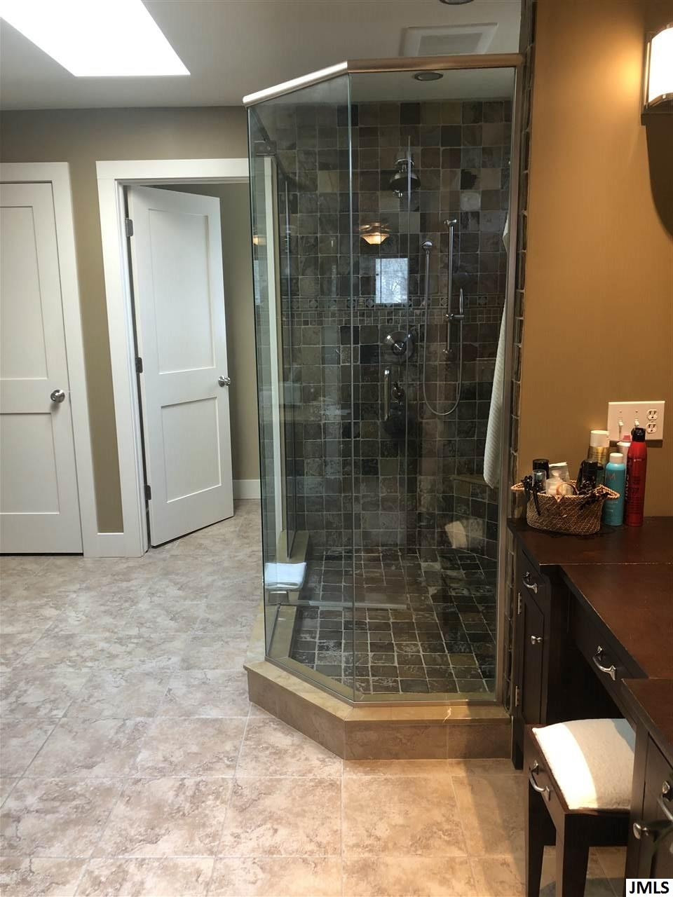 3824 Guest Road Jackson, MI 49203 - Photo 16 of 32 Photo 16