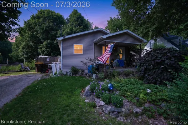 $120,000 | 407 East Elizabeth Street, Eaton Rapids, MI 48827