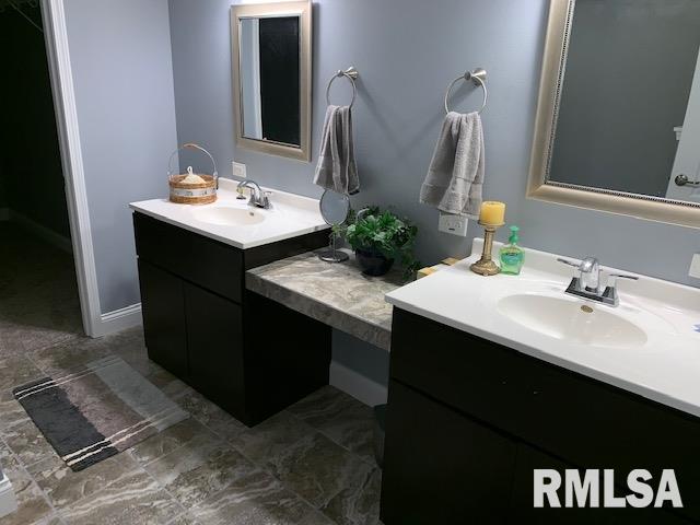 17 Forest Ridge Springfield, IL 62712 - Photo 39 of 50 Gallery Image 39
