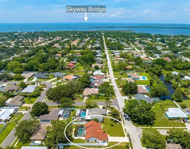 $8,600 | 1302 83rd Street Northwest, Bradenton, FL 34209