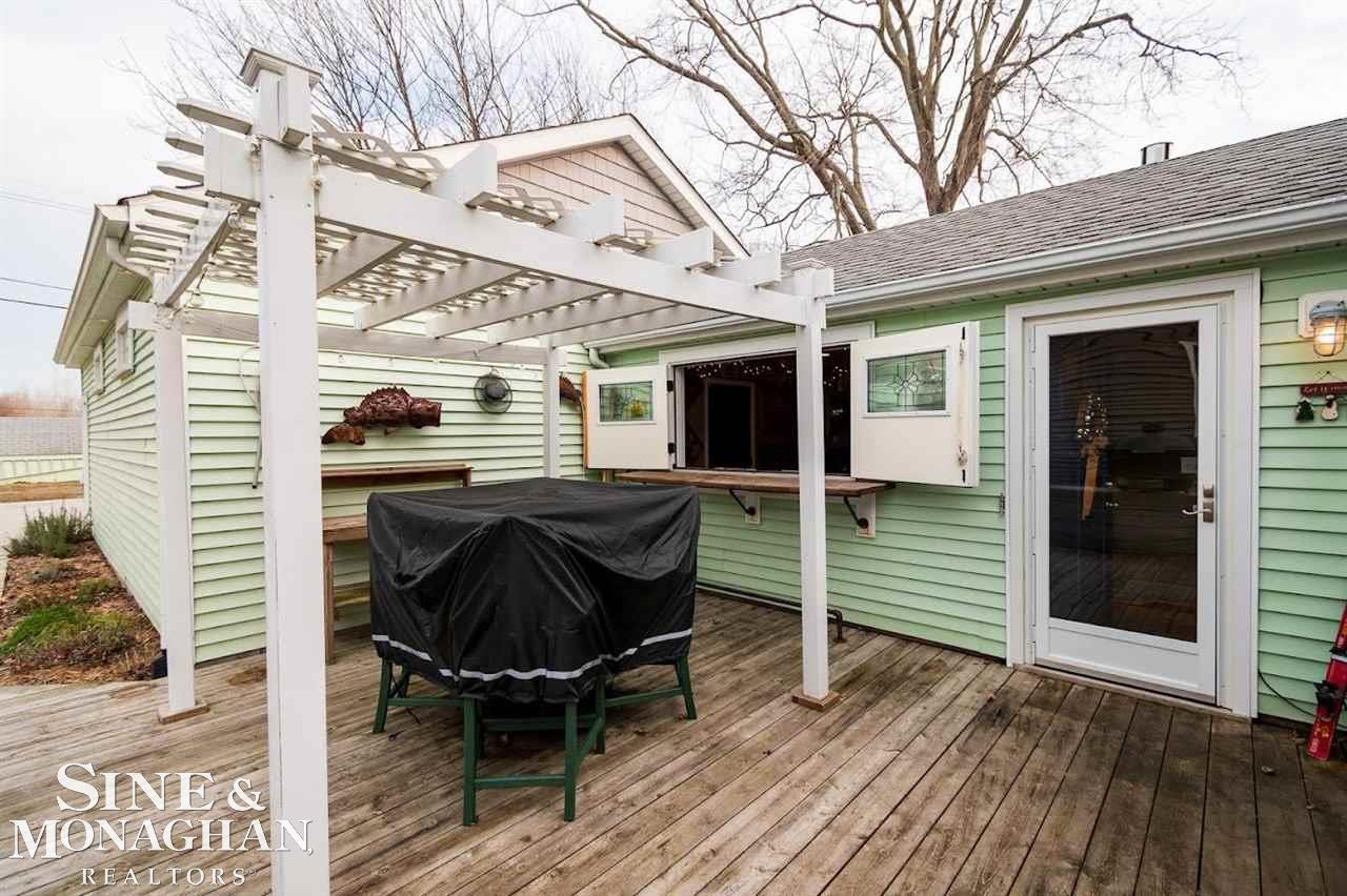 5025 Pointe Tremble Road Algonac, MI 48001 - Photo 8 of 68