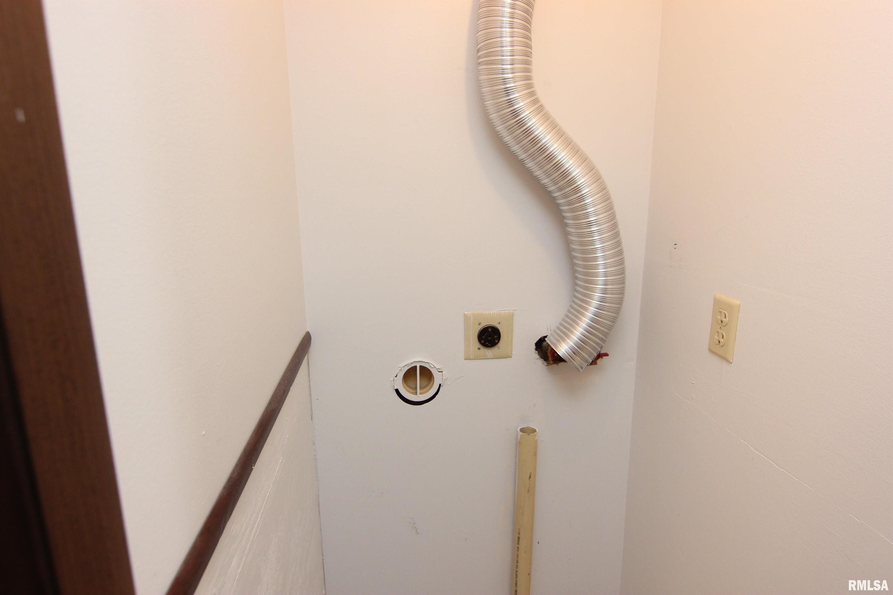 6316 North Allen Road, Unit 23 Peoria, IL 61614 - Photo 18 of 24 Gallery Image 18