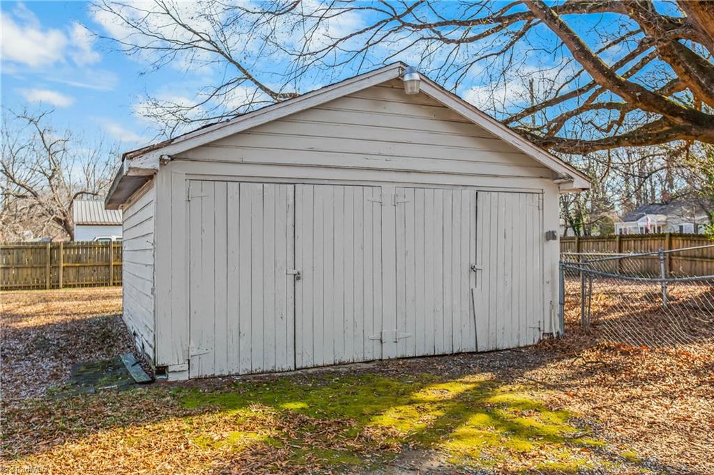 2619 Pinecroft Road Greensboro, NC 27407 - Photo 31 of 32 storage or could be used as a garage
