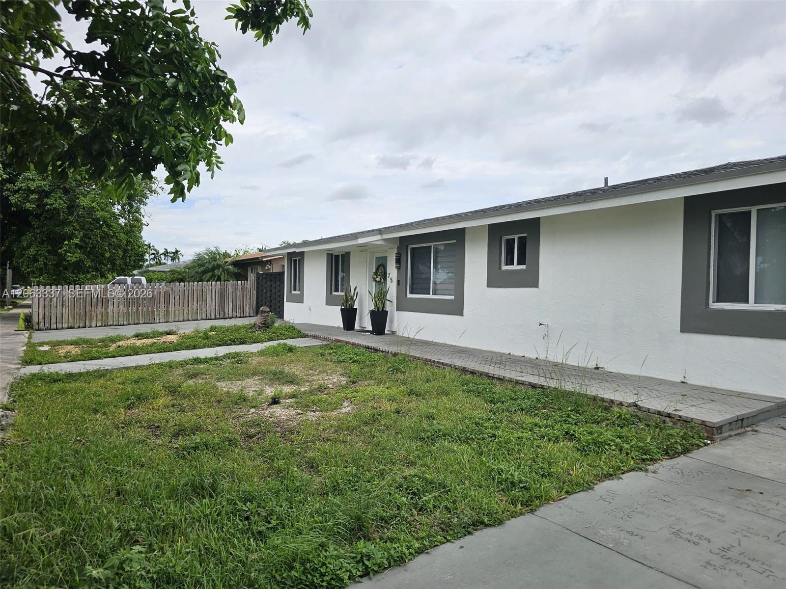 75 Southwest 18th Avenue Homestead, FL 33030 - Photo 3 of 32 Gallery Image 3