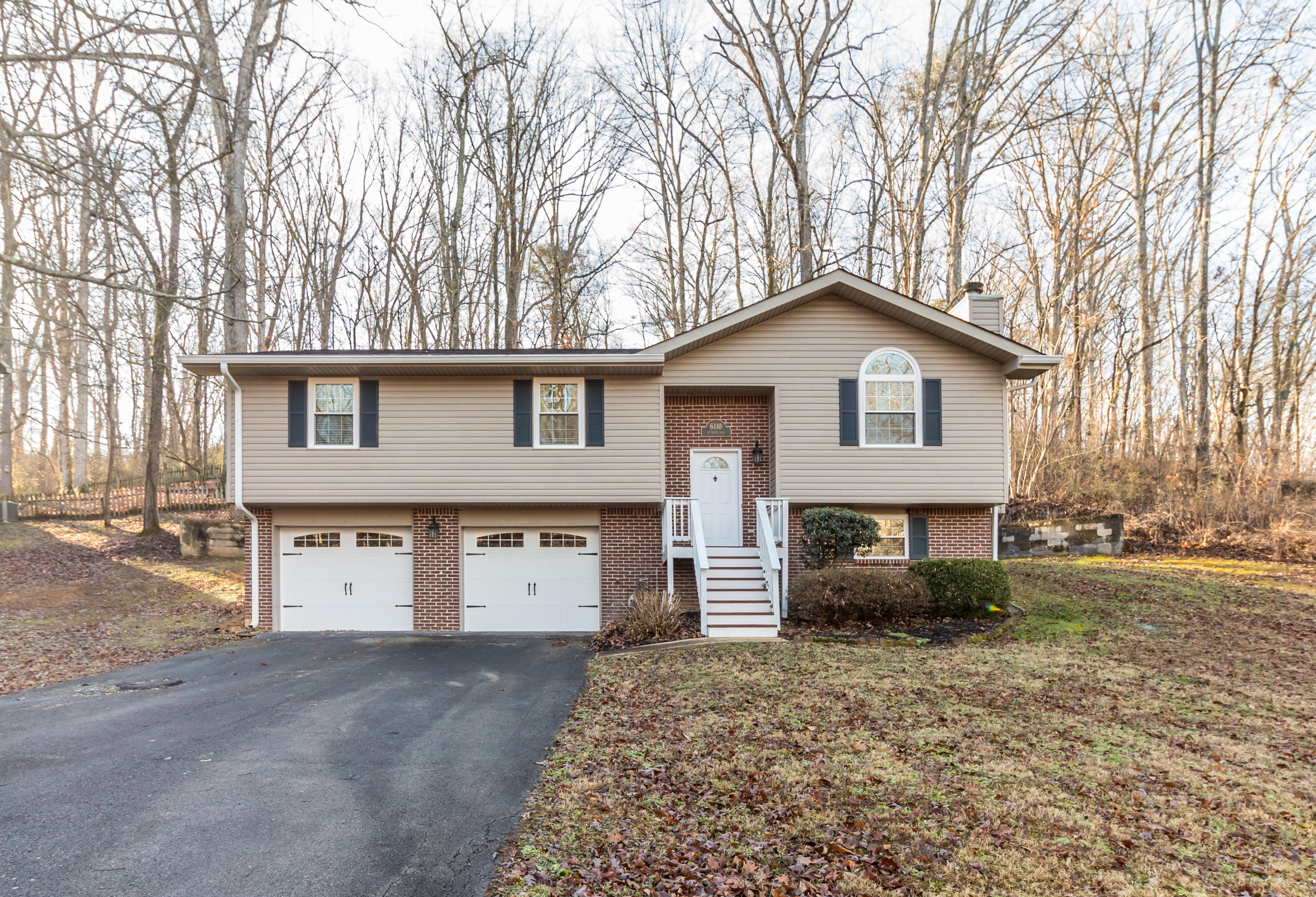 6110 Pythian Road Harrison, TN 37341 - Photo 2 of 30 6610 Pythian Rd