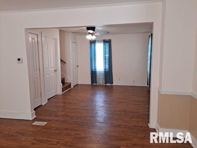 1053 North Patton Avenue Springfield, IL 62702 - Photo 3 of 27