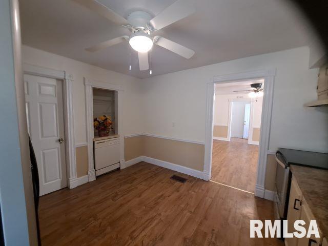1053 North Patton Avenue Springfield, IL 62702 - Photo 10 of 27
