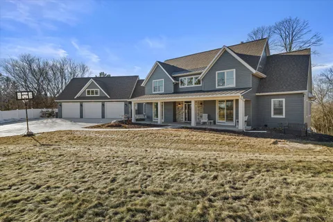 $924,900 | N6192 Riverview Road, Plymouth, WI 53073