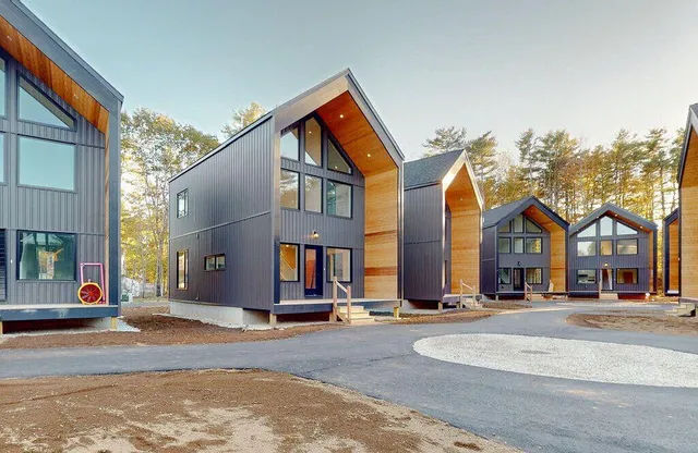 $325,000 | Lot 196 Mckeen Street, Unit 17, Brunswick, ME 04011