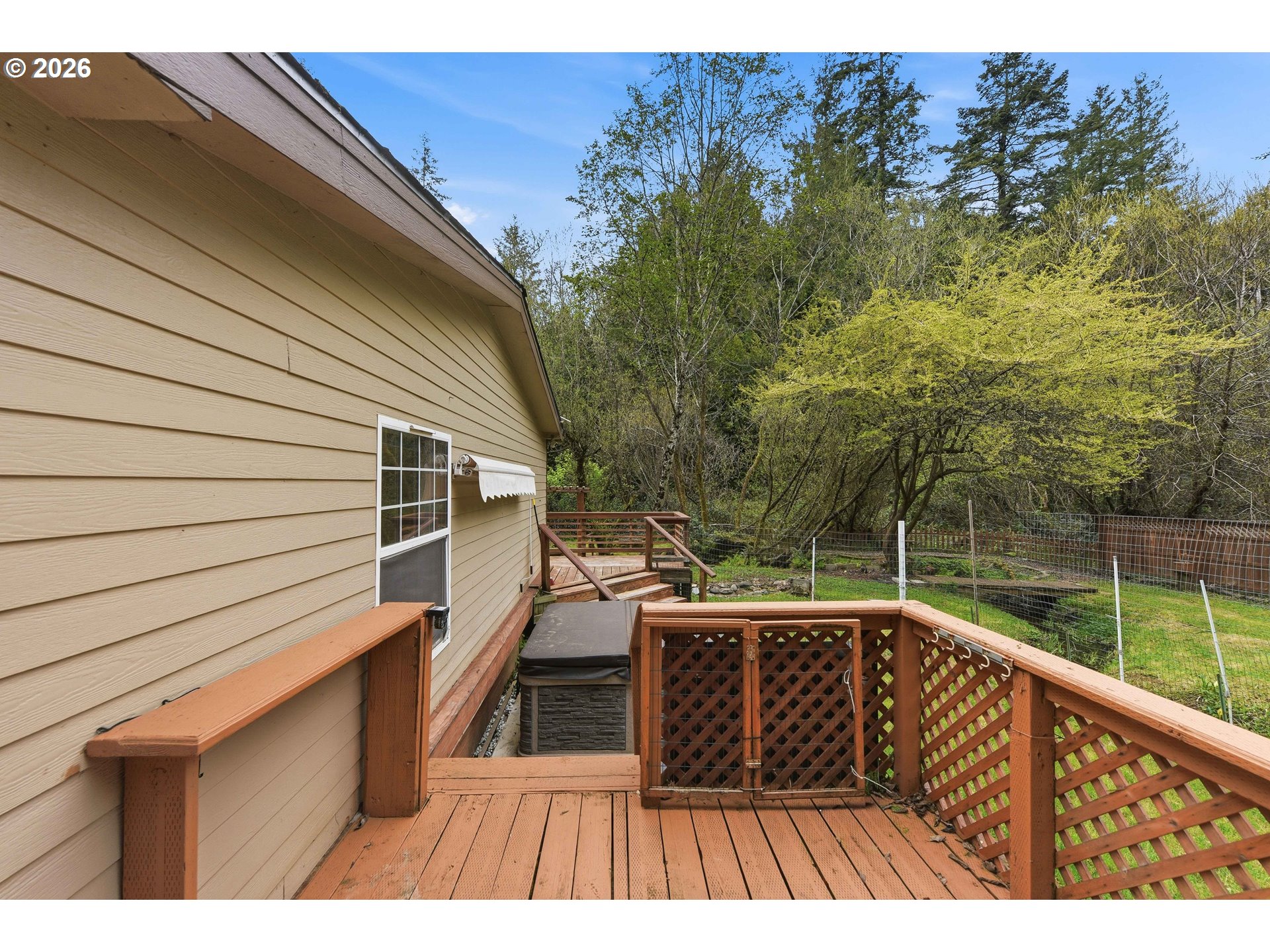 925 East 3rd Street Coquille, OR 97423 - Photo 12 of 41