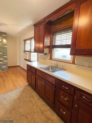 $2,250 | 132 Lincoln Street, Unit 2, Boonton, NJ 07005