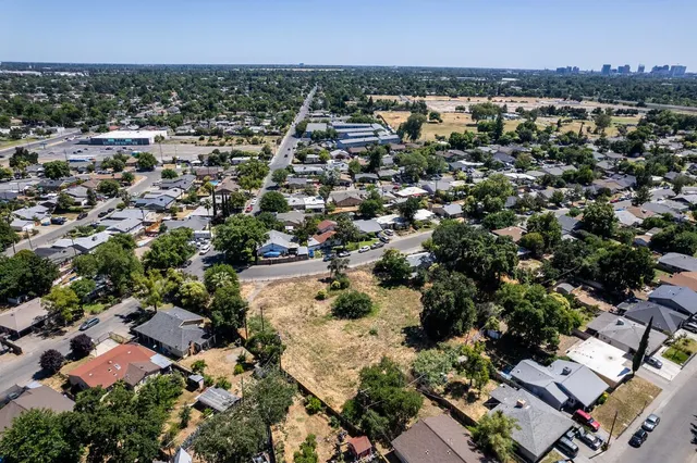 an aerial view of multiple house