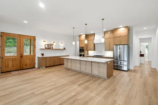 $899,000 | 3841 North 3rd Street, Kalamazoo, MI 49009