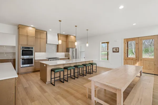 $899,000 | 3841 North 3rd Street, Kalamazoo, MI 49009