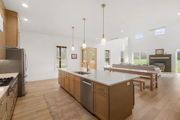 $899,000 | 3841 North 3rd Street, Kalamazoo, MI 49009