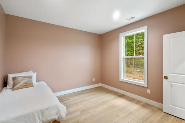 $899,000 | 3841 North 3rd Street, Kalamazoo, MI 49009