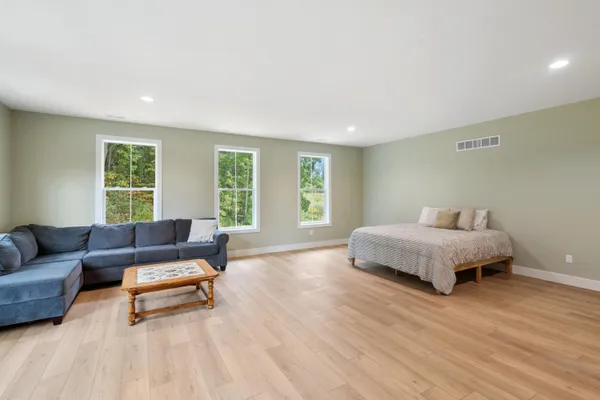 $899,000 | 3841 North 3rd Street, Kalamazoo, MI 49009