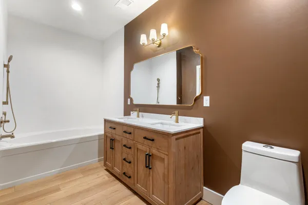 $899,000 | 3841 North 3rd Street, Kalamazoo, MI 49009