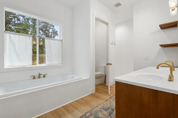 $899,000 | 3841 North 3rd Street, Kalamazoo, MI 49009