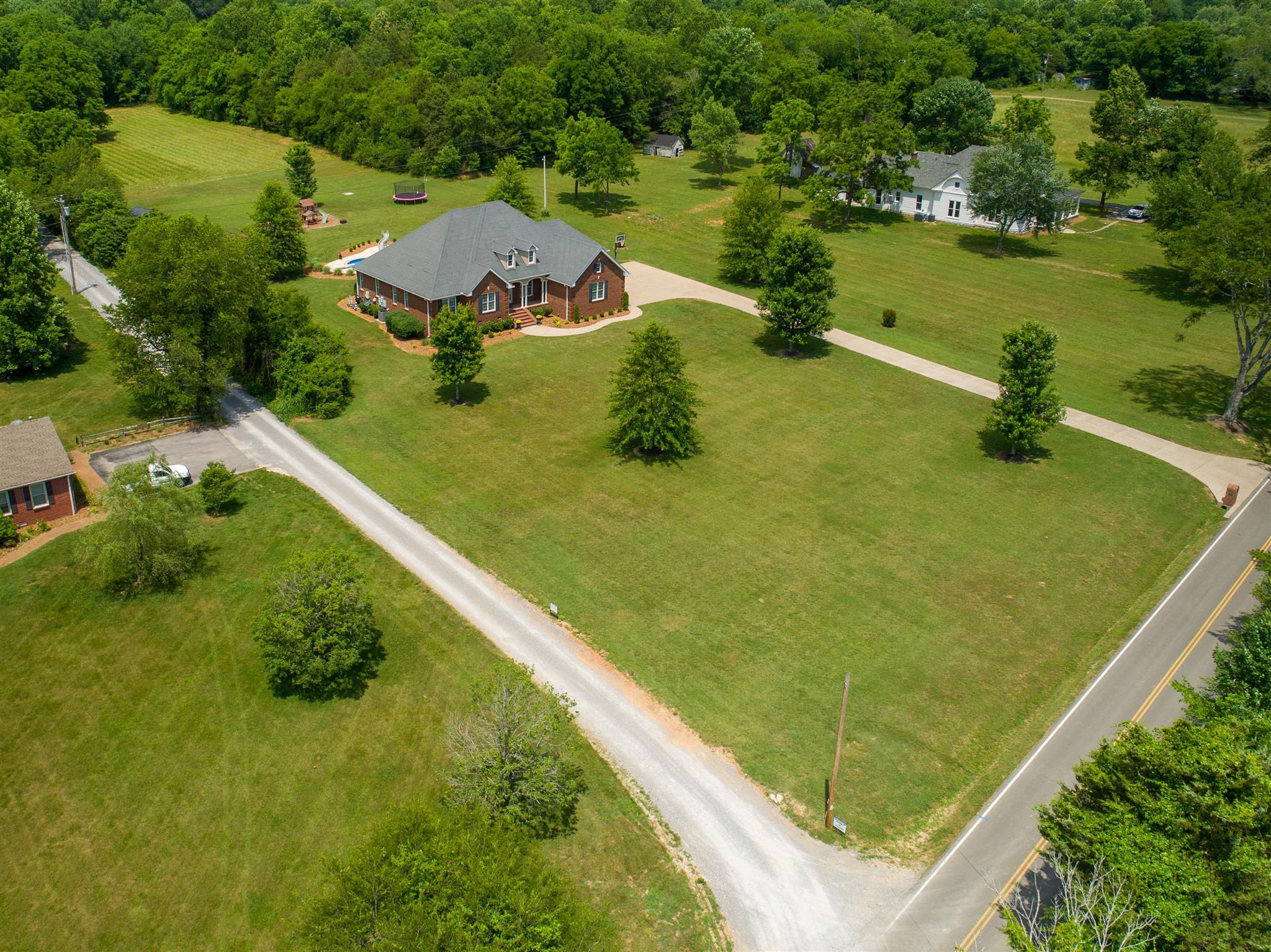 3539 Old Rome Pike Lebanon, TN 37087 - Photo 11 of 30 Gallery Image 11