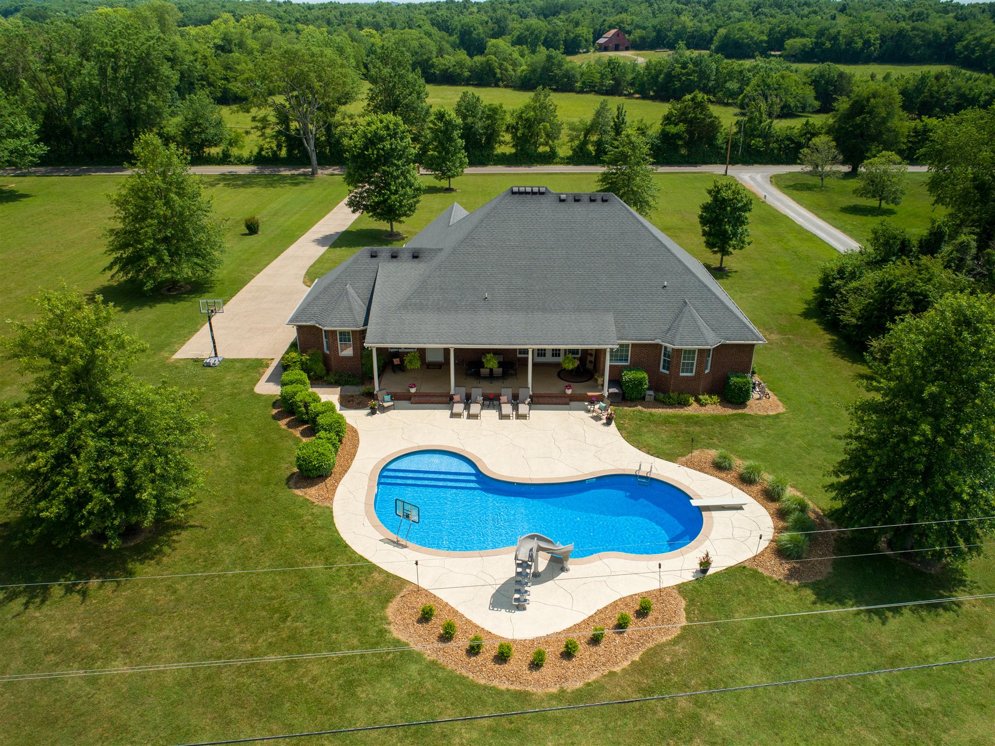 3539 Old Rome Pike Lebanon, TN 37087 - Photo 4 of 30 40x12 covered porch by sundeck and pool