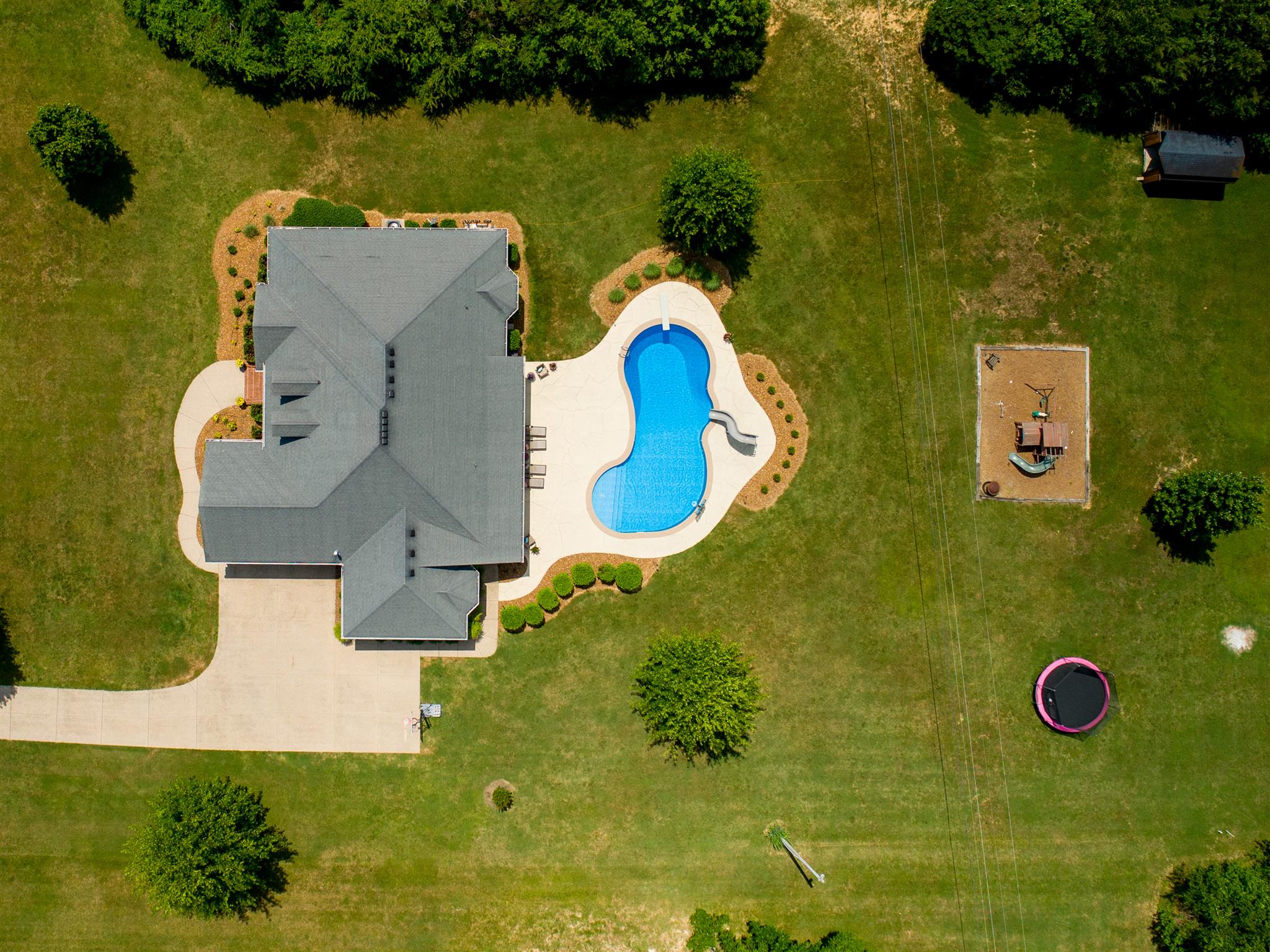 3539 Old Rome Pike Lebanon, TN 37087 - Photo 5 of 30 Home, decking and pool with sundeck