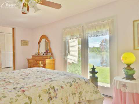 2548 Henry Road Lapeer, MI 48446 - Photo 7 of 26 20372607-6.JPG