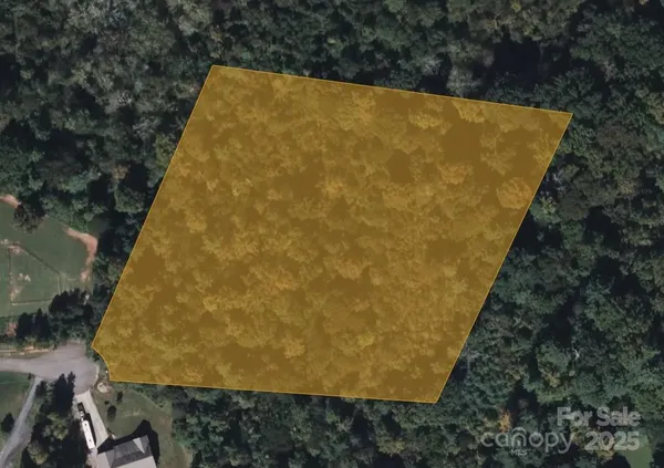 $55,500 | 0 School House Court, Morganton, NC 28655