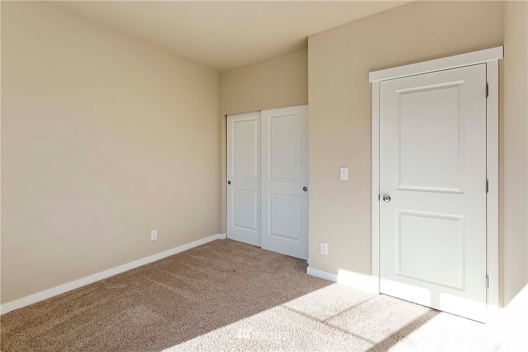 2409 Zeeden Way Bremerton, WA 98310 - Photo 20 of 40 Gallery Image 20