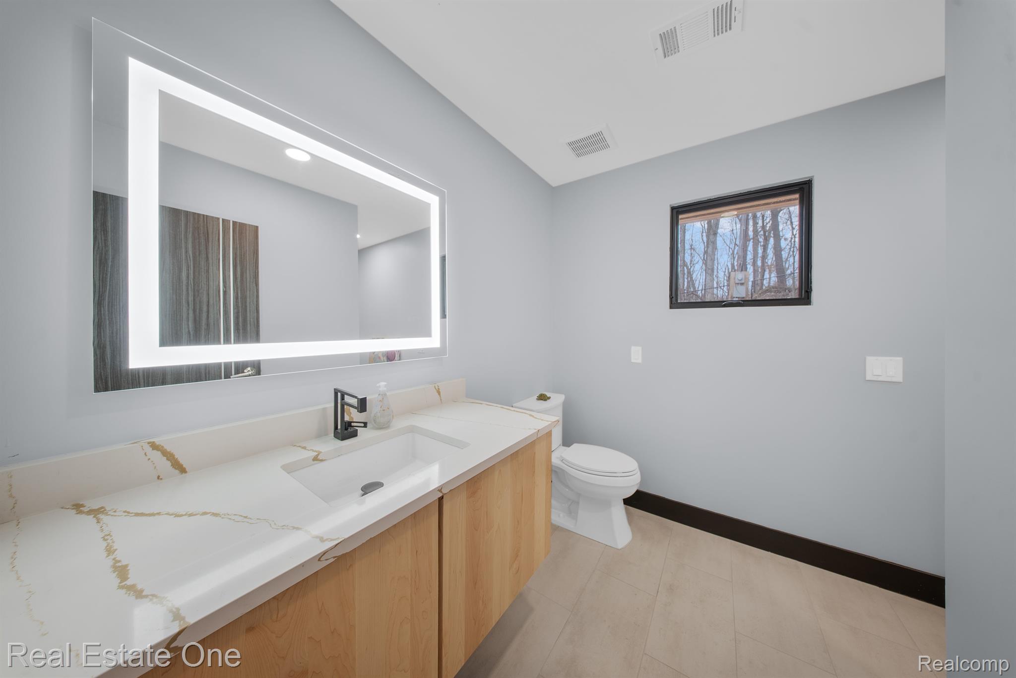 777 Brantford Road Rochester, MI 48306 - Photo 12 of 21 Gallery Image 12