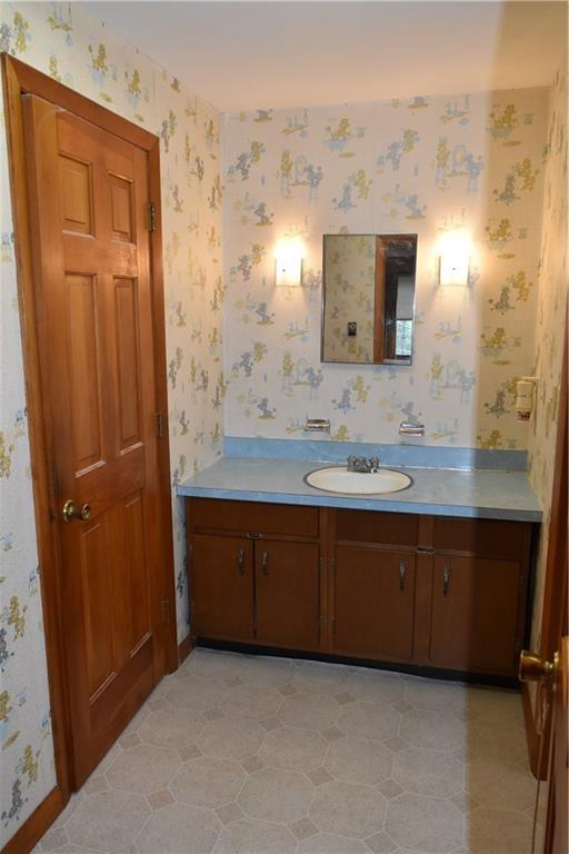 40 Seabury Road York, ME 03909 - Photo 14 of 18 Photo