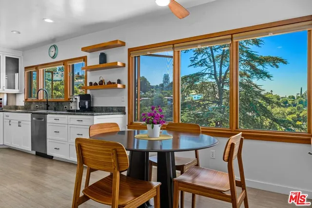 $2,250,000 | 13201 Cheltenham Drive, Sherman Oaks, CA 91423