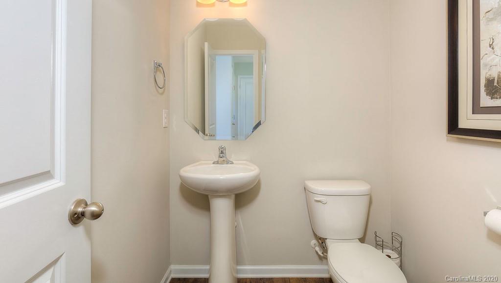 6312 Lantern Ridge Road Charlotte, NC 28215 - Photo 5 of 30