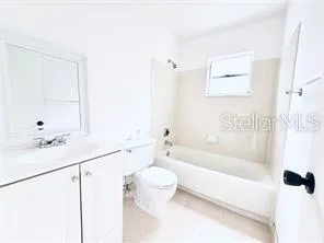 $2,500 | 10616 Leafy Way, Orlando, FL 32821