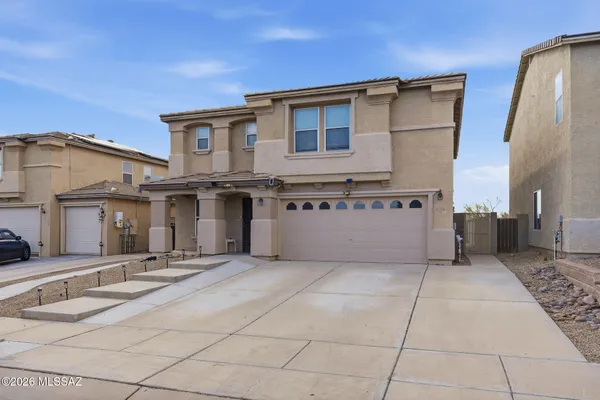 $424,900 | 5758 West King Snake Drive, Tucson, AZ 85742