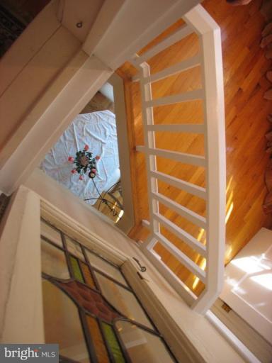6410 Pinehurst Road Baltimore, MD 21212 - Photo 28 of 30 VIEW FROM SECOND FLOOR HALL TO BREAKFAST ROOM