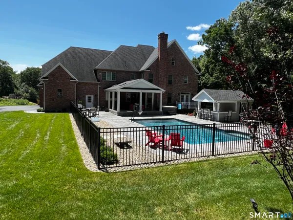 $1,595,000 | 94 Lofgren Road, Avon, CT 06001