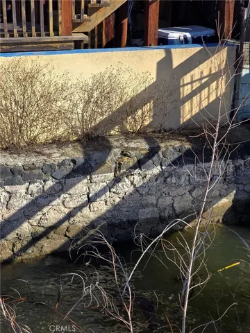a view of an outdoor space