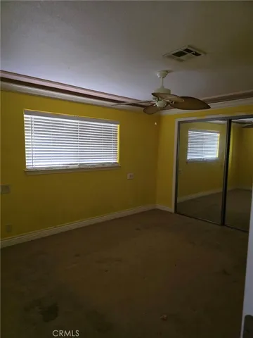 a view of empty room with window