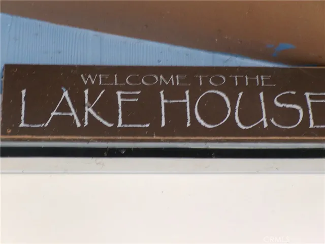 $389,000 | 14101 Lakeshore Drive, Clearlake, CA 95422