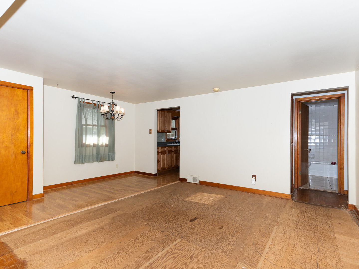 25008 South Tryon Street Channahon, IL 60410 - Photo 5 of 18 Gallery Image 5