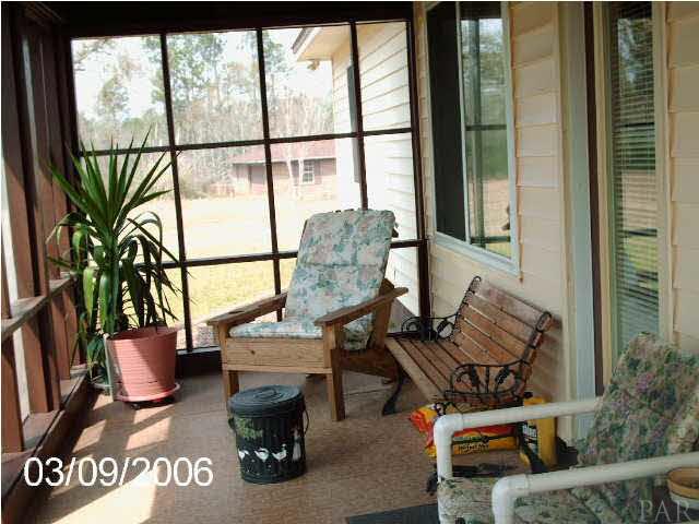 107 Rumford Road Molino, FL 32577 - Photo 6 of 8 Gallery Image 6