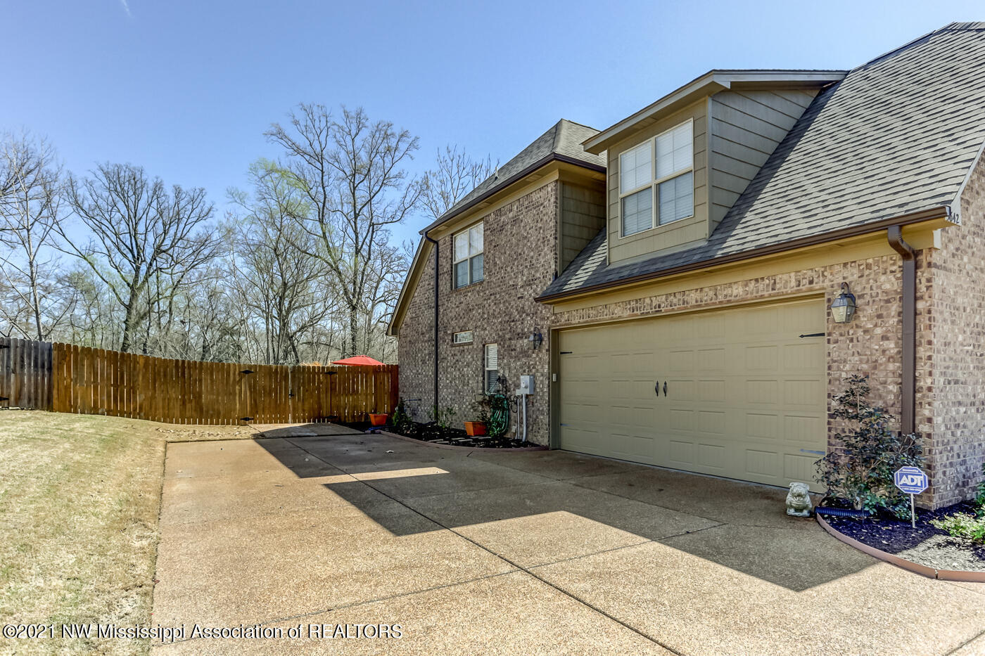 3642 Madison Ridge Hernando, MS 38632 - Photo 3 of 47 G22A3845_6_7_8_9